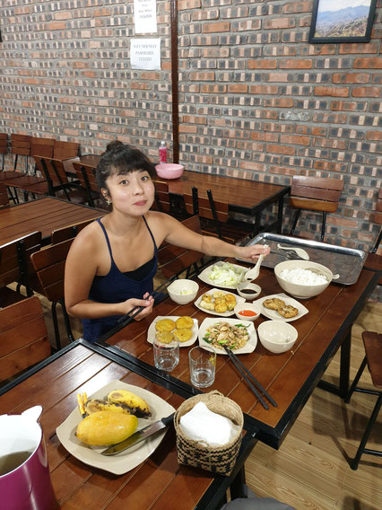 Leckeres Abendessen im Hostel in Ha Giang