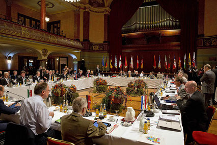 Sitzung der Ministerpräsidentenkonferenz (2013). Foto: Staatsministerium Baden-Württemberg (CC BY-NC-ND 2.0)