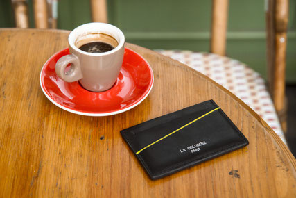 eshop maroquinerie porte cartes cuir liseré jaune fait main paris sellier atelier la colombe made in france