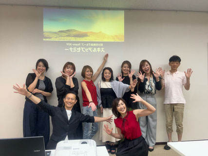 ｢耳ツボ痩身法資格取得セミナー｣１日受講するだけで開業までの資格取得できます。その後のアフターフォローで栄養学、開業サポート、スキルアップ、まで無料のサポート体制があります。自宅サロン開業、サロンメニュー導入、自立した女性を目指したい方をサポートいたします。認定講師　田坂美香