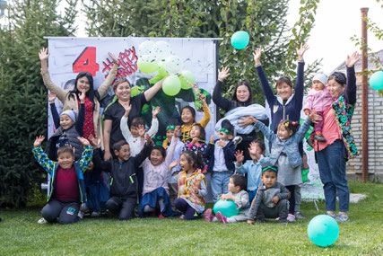 Isas birthdayparty was a success.