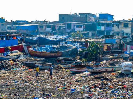 Mumbai plastic pollution children