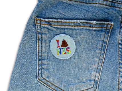 Statement Patch - I shit on Nzs - gestickter Aufnäher als Zeichen