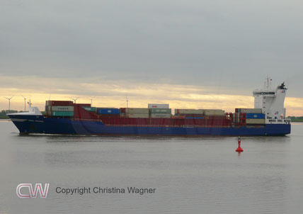 Containerschiff OOCL RAUMA