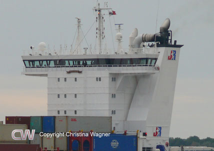 OOCL Rauma, Containerschiff
