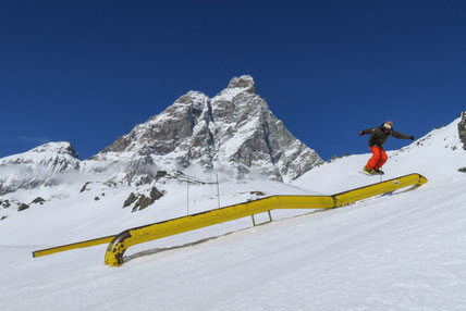 Snowboard Indian Park Breuil-Cervinia