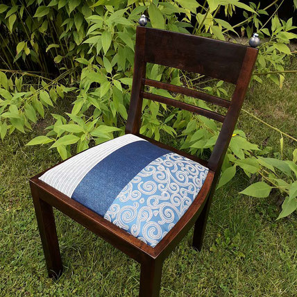 Sessel "KUGELBLAU"
