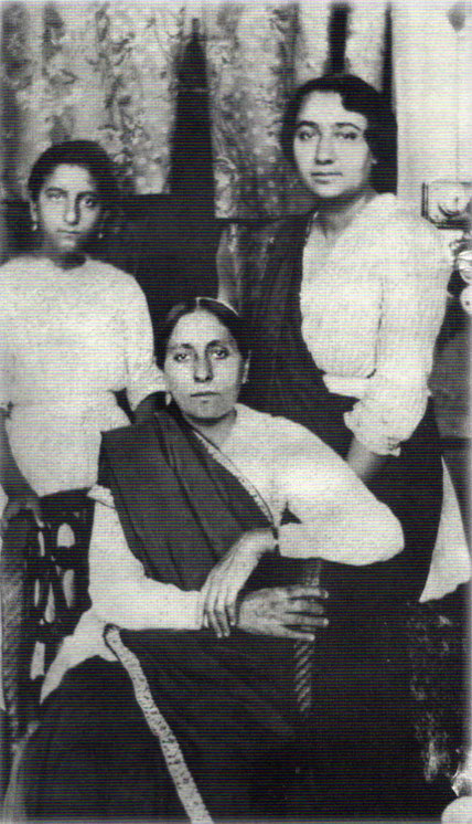  Mid-1923 _ Quetta ( then British West India ) : Standing ( L-R ) Khorshed K.,  Khorshed R.Irani [ Dr.Goher's mother ] & seated Gilmai K. Irani.  Courtesy of Glow Int.magazine  Fall 2018