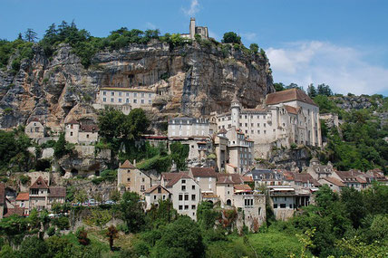 Rocamadour, village médiéval perché sur la falaise avec le sanctuaire
