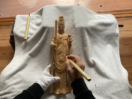 虚空蔵菩薩 木彫 箱付 71VExFGJ7IL.jpg_BO30,255,255,