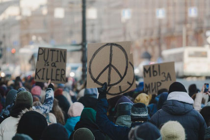 Antikrigsprotester i Sankt Petersborg 