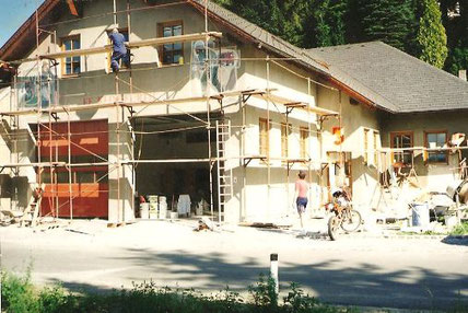 Ein Foto der Arbeiten am Feuerwehrhaus der FF Klingfurth im Jahr 1994