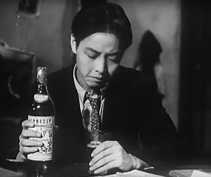 Hennessy product placement in the 1935 movie "Scenes of City Life" (都市風光)