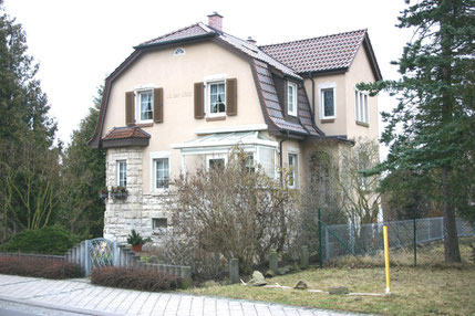 Heinrich-Mann-Straße 8, Aufnahme März 2012