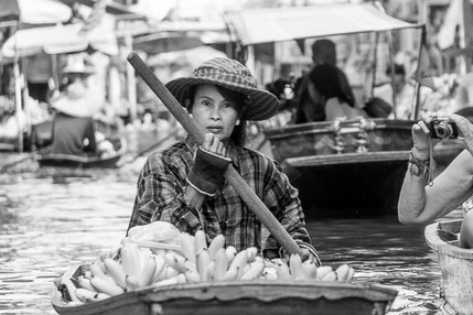 Marché flottant près de Bangkok