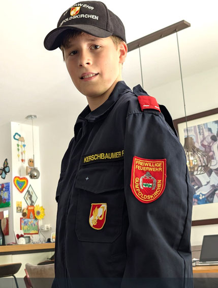 Fabian, Jungfeuerwehrler in Gumpoldskirchen mit FF-Tresdorf-DNA drückt unseren Wettkämpfern für Samstag in Untertweng fest die Daumen