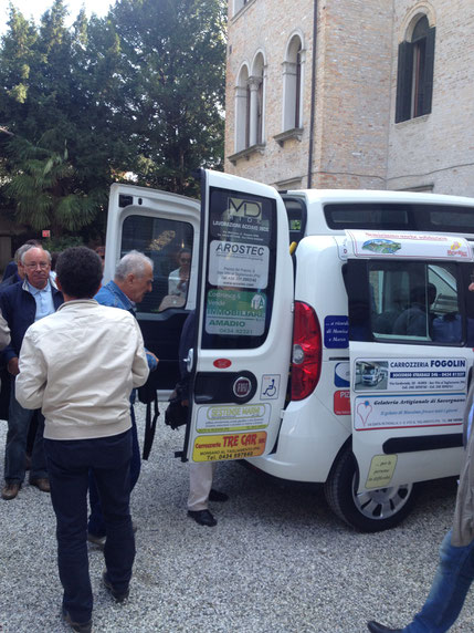 arostec automazione industriale gorizia, arostec presse ad iniezione, robot cartesiani, robot antropomorfi e robot scara, automazioni e robotica pordenone