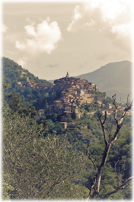 Apricale (Quelle Foto: Wikipedia)