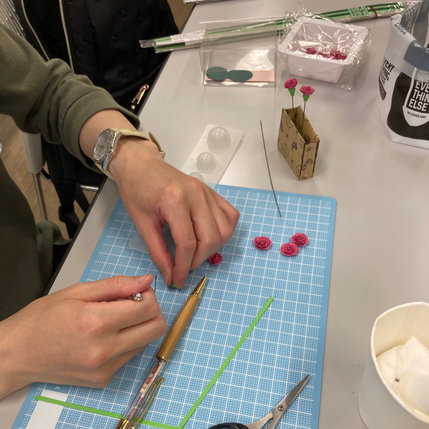 Ｎちゃん作業中