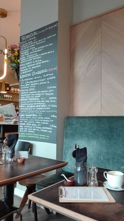 interior laura's deli düsseldorf