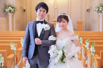 リーガロイヤルホテル大阪、大阪-神戸-京都での結婚式持ち込み、外注カメラマンは結婚式moviesへお任せください- 記録ビデオ撮影-撮って出しエンドロール-写真スナップ撮影が40000円から