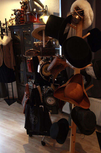 steampunk zylinder und hüte auch piraten dreispitze in bochum kaufen