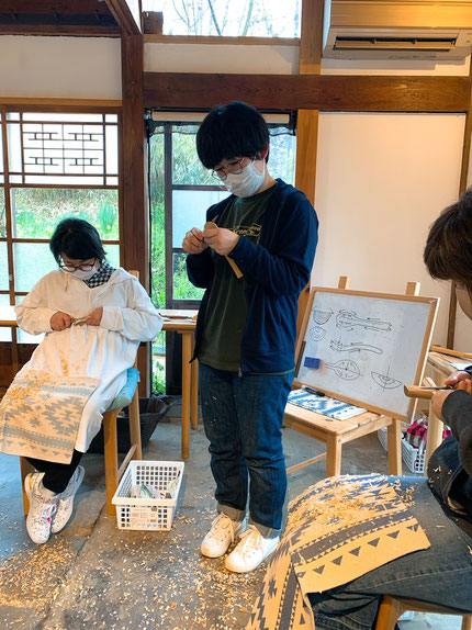 藤田先生のスプーンづくりは自然体