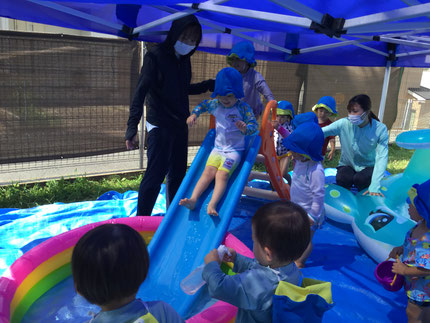 「すごい！すべる！」「バシャン！ってなった！」「おもしろい！」と大人気でした。