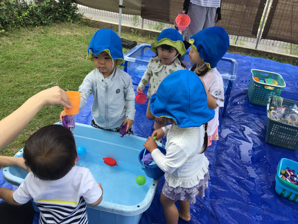 今日も水遊びを楽しみました！