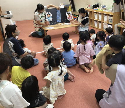 今日は七夕会をしました。織姫と彦星のお話を見た後、みんなで七夕の歌を歌いました！