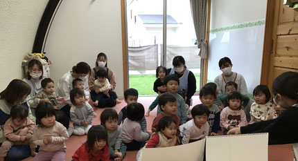 「うんとこしょ、どっこいしょ」と、さつまいもを一生懸命抜く、みんなの姿が可愛かったです。