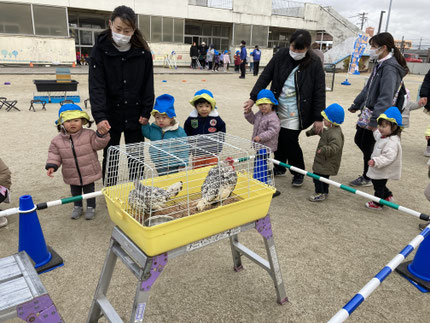 蛇だけは「ちょっとこわい・・」とみんなの手も引っ込んでいましたが、「おもしろかったね！」「またきたいね！」と大満足の1日でした！