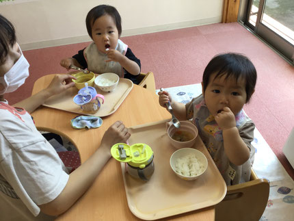 0歳の子も楽しそうにモグモグしていました。