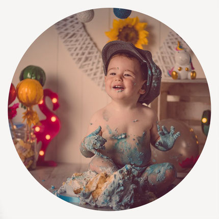 fotografo smash cake cumpleaños Pamplona  Navarra