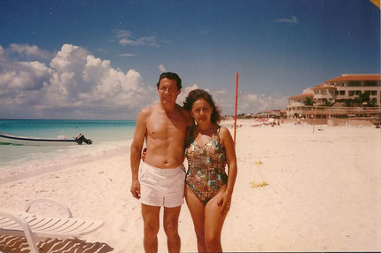 Pareja en Playa de Cancún