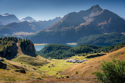 Aussicht auf das Engadiner Heididörfli Grevasalvas