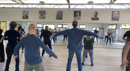 Taiji-Training bei 9moons Taiji Versilia Pietrasanta