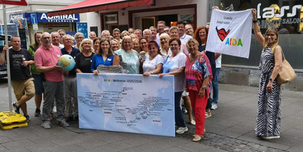Ein sehr schöner Abend mit sehr netten Menschen. Wenn die Reise so wird wie dieses Treffen (und die Treffen davor), dann wird sie perfekt.