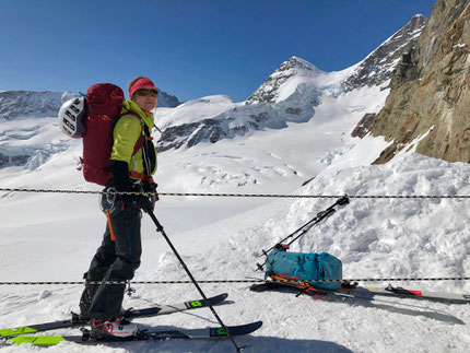 Louwihorn, Louwitor, Hollandiahütte, Lötschenlücke, Lötschental, Skitour, Skihochtour, Jungfraujoch, Jungfraugebiet, Berner Oberland, BEO äbeni flue, äbni Flue, äbni Fluh, Mittaghorn, Anengletscher Anungletscher