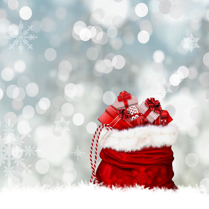Hintergrundbild von von annca auf Pixabay: Rotes Nikolaus-Säcken mit Geschenken im Schneegestöber / Wasserzeichen m-j-r / Im Vordergrund, oben der Text: "Mein Weihnachtsgeschenk... für Unternehmer, Selbständige und Freiberufler"
