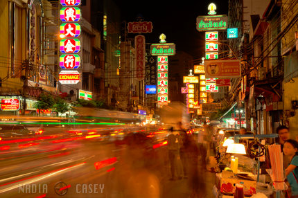 Chinatown in Bangkok, an example of a shrunken world within the city. (Dinner In Chinatown - Bangkok, Thailand, Casey H, Flickr, 2013) 