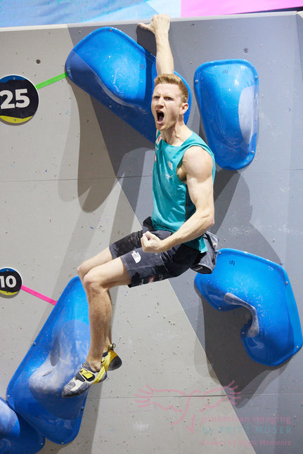Jakob Schbert topped out the Boulder!
