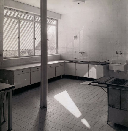 Tugendhat House, kitchen. Photo: Fritz Tugendhat, 1930-38