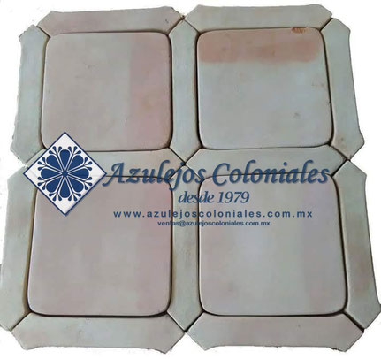 <img src="Loseta de barro Blanco Cuadrada + Flecha al Natural.jpg" alt=" Loseta de barro Blanco Cuadrada + Flecha al Natural hecha en México 100% a mano" />