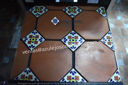 <img src="Loseta Cuadrada de Barro al Natural.jpg" alt=" Loseta Octagonal de Barro al Natural hecha en México 100% a mano" />