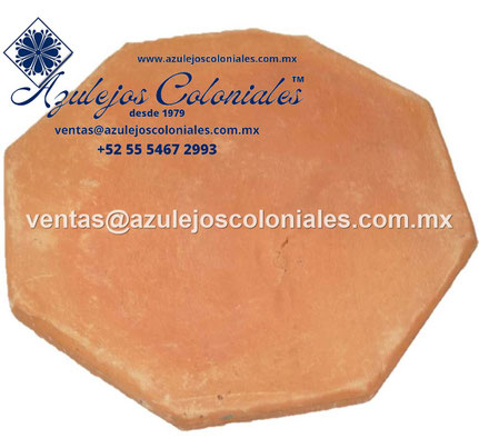 <img src="Loseta de barro Claro Octagonal al Natural.jpg" alt=" Loseta de barro Claro Octagonal al Natural hecha en México 100% a mano" />