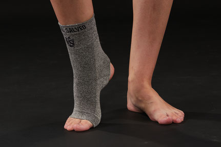 Bamboo Charcoal and Germanium Ankle Sleeve (Opening)