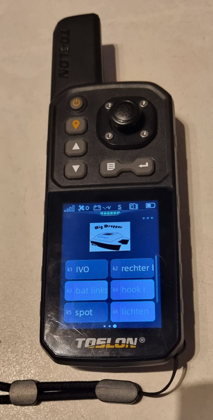 Toslon XR500,XR500 autopilot,XR310, Carp Pilot pro,onderwatercamera,Ultimate Stealth Cam Dubbele,Toslon,TF520,Ultimate Stealth cam,voerboten,baitboats,visvinder,fishfinder,visvinders,Toslon TF740,karper,Raymarine pro5,3DCarps ,voerboot,Toslon xr500, XR500