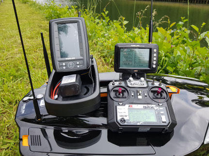 XR310,Toslon XR500,XR500 autopilot. Carp Pilot pro,onderwatercamera,Ultimate Stealth Cam Dubbele,Toslon,TF520,Ultimate Stealth cam,voerboten,baitboats,visvinder,fishfinder,visvinders,Toslon TF740,karper,Raymarine pro5,3DCarps ,voerboot,xr500