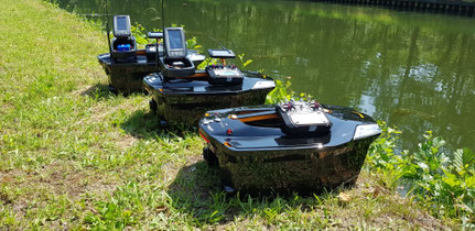  Huur Voerboot Voerboten Baitbaots Baitbaot Pulse Bleu Pulse Red pulse Black XR310 Toslon XR500 autopilot Carppilot pro onderwatercamera Toslon TF520 visvinder Fishfinders visvinders ToslonTF740 karpervisser Raymarine pro5 3DCarps karper huren voerboot